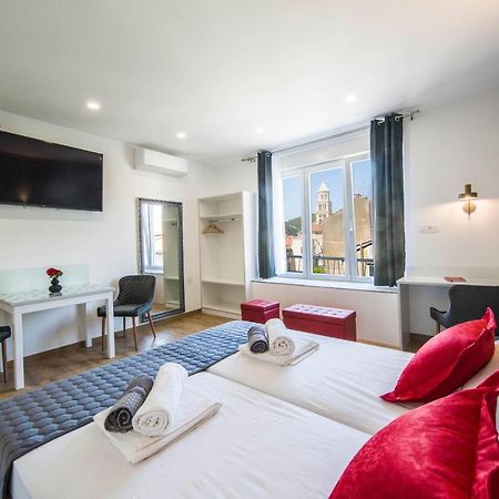 Split Central Luxury Studios 外观 照片